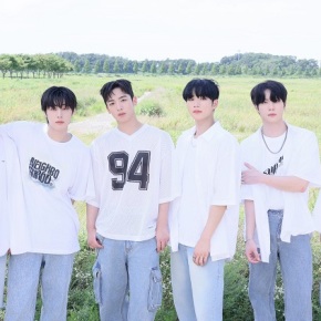 Song Review: WEi – LOVE2YOU